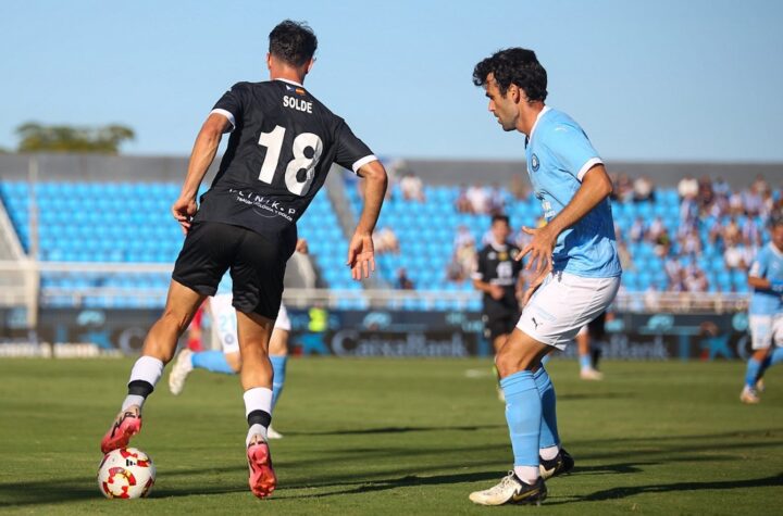 Iago Indias y Solde, durante el encuentro entre Ibiza y Hércules/ Foto: Hércules CF