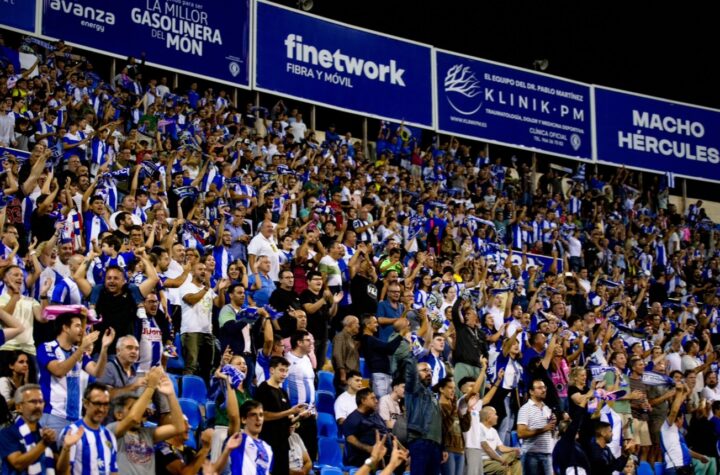 Afición del Hércules en el Estadio Rico Pérez/ Foto: Hércules CF