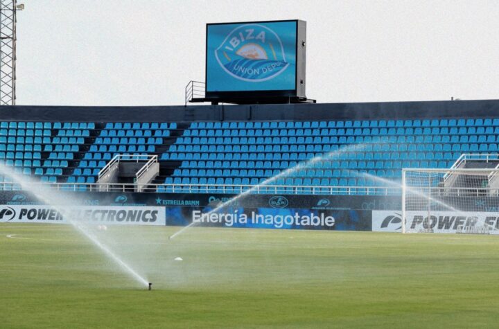 Estadio Can Misses, en la previa de un encuentro liguero/ Foto: UD Ibiza