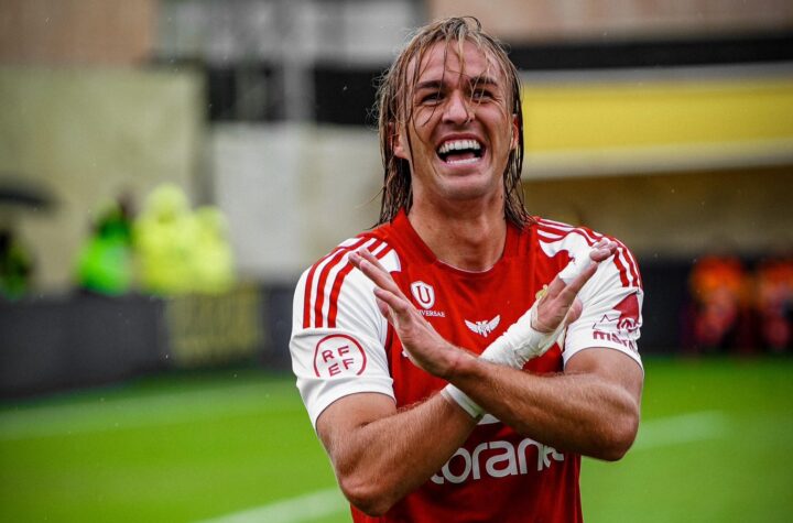 Pedro Benito, celebrando el 0-1 para el Murcia/ Foto: Real Murcia CF