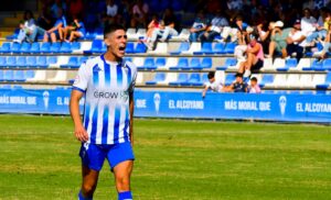 Farru, durante el duelo contra el Ibiza/ Foto: CD Alcoyano