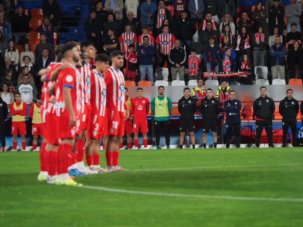 Minuto de silencio en Lugo por la DANA/Foto: CD Lugo